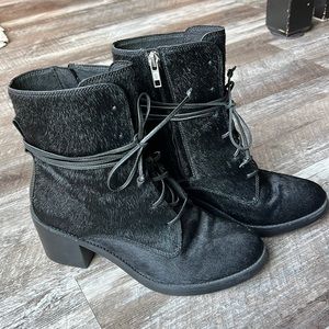 UGG Oriana Exotic Womens Size 8 Black Calf Hair Side Zip Heel Boot